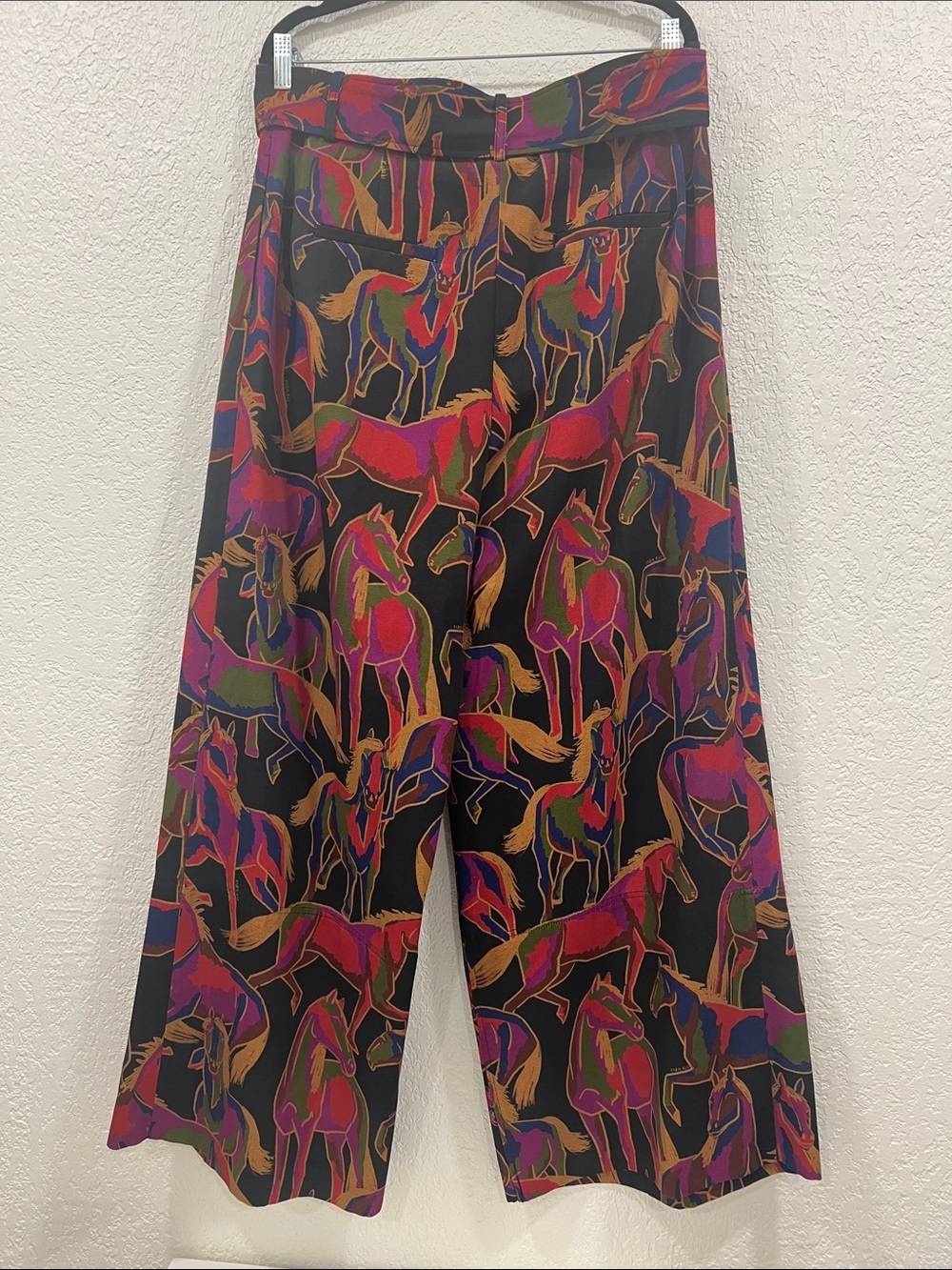 Farm Rio Black Wild Horses Wide Leg Pants size Large - Picture 7 of 16